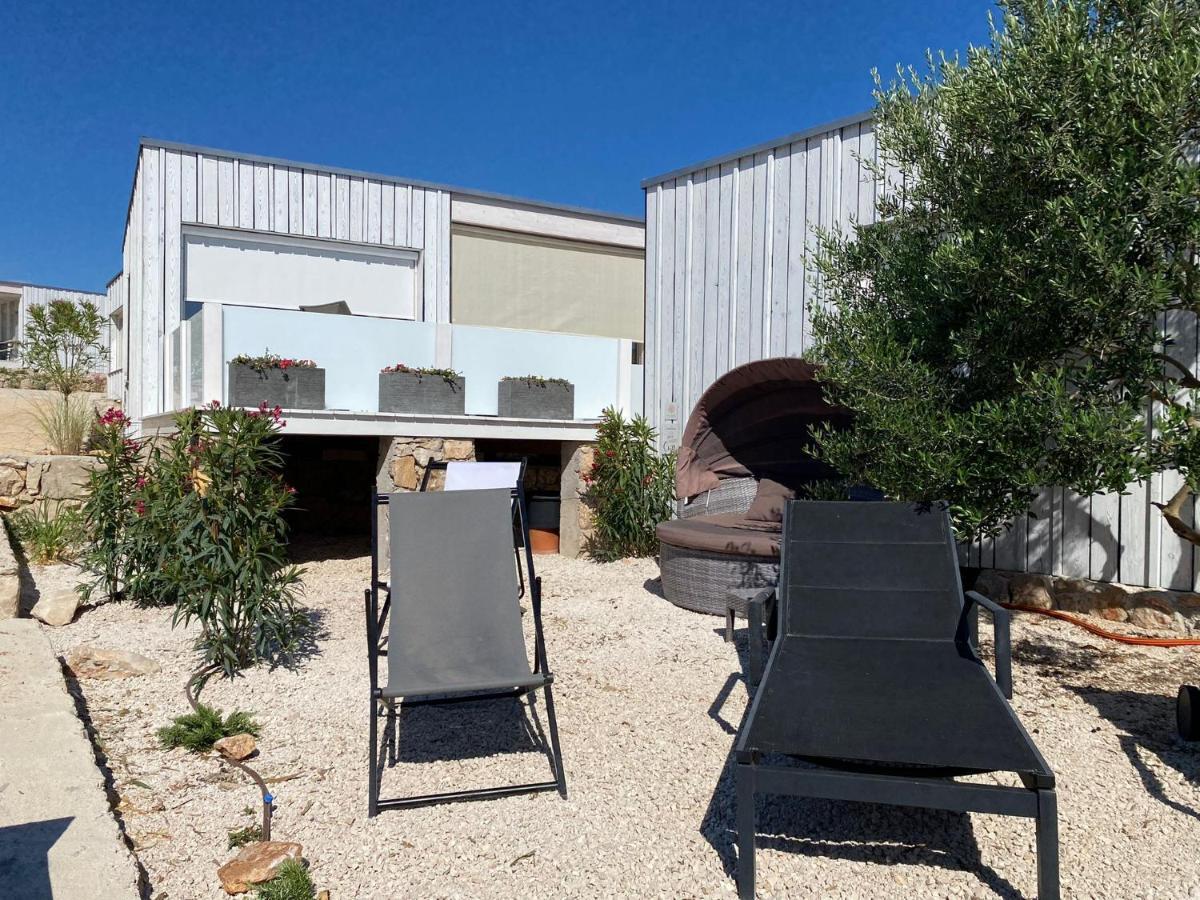 Buqez Eco Resort - Beach Villa 37 And 40 Pakoštane Dış mekan fotoğraf