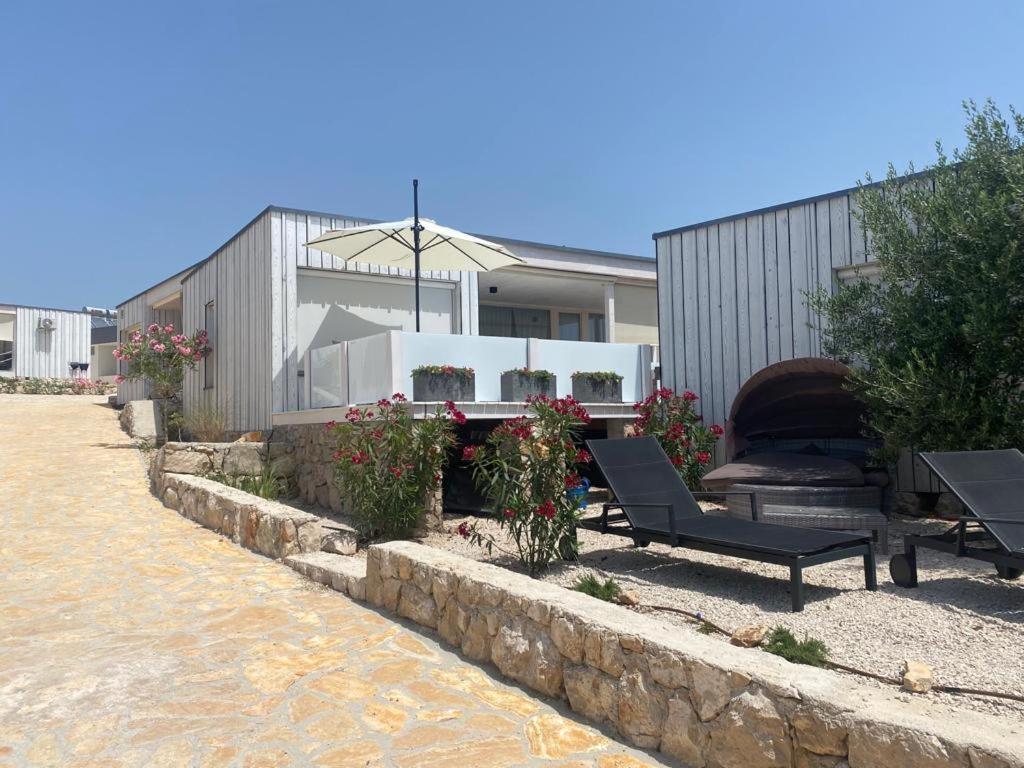 Buqez Eco Resort - Beach Villa 37 And 40 Pakoštane Dış mekan fotoğraf